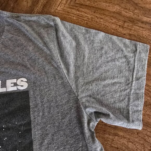 Official Harry Styles 2023 Love On Tour Short Sleeve Shirt Size (M) - Picture 2 of 8